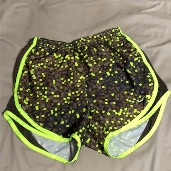 Nike Pants - Shorts